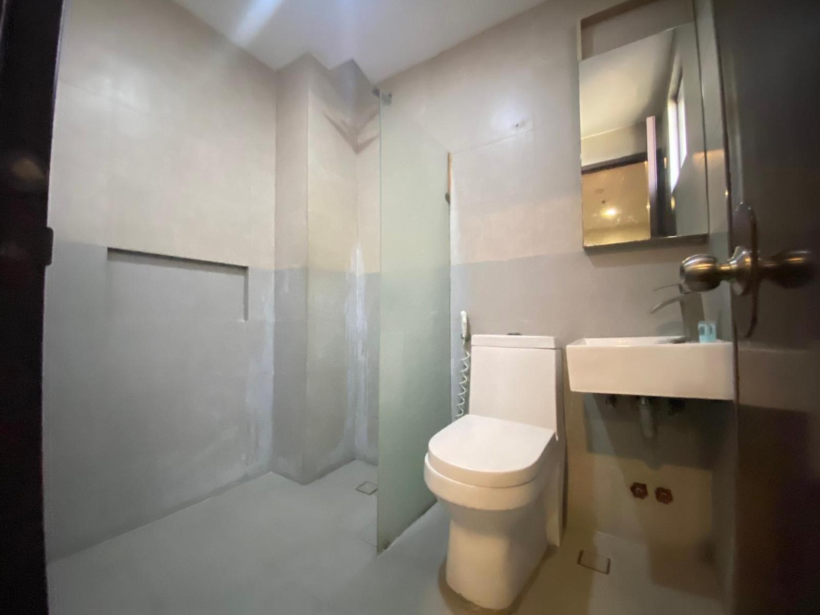 Mc Hotel Novaliches Caloocan Экстерьер фото