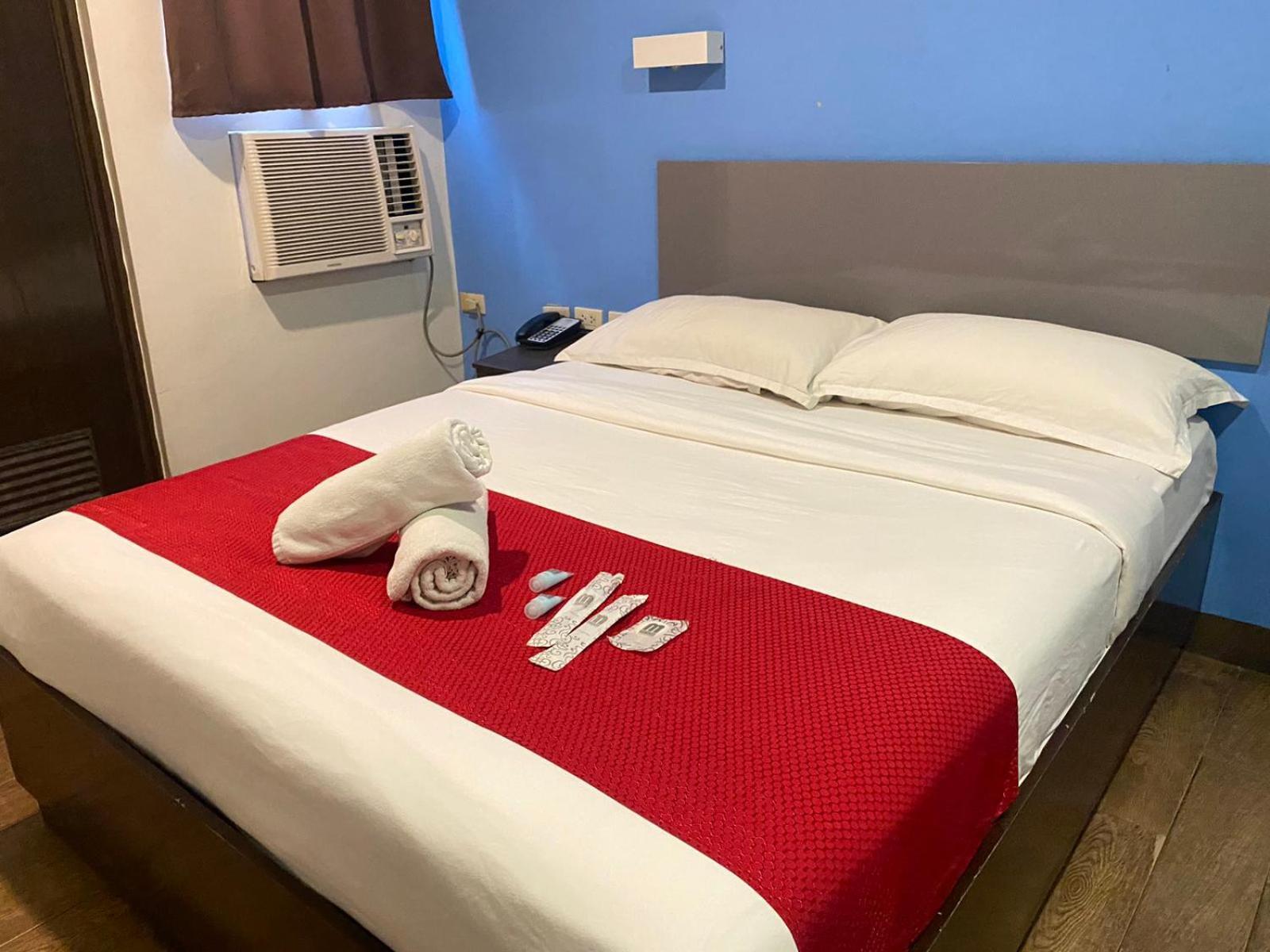 Mc Hotel Novaliches Caloocan Экстерьер фото